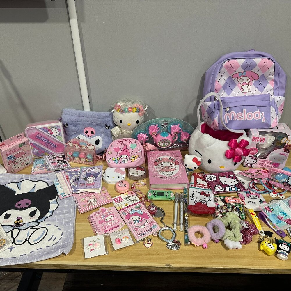 MASSIVE HELLO KITTY HAUL! Mostly New!